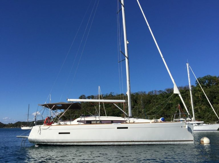 Boats & Yachts Ltd Hong Kong Boats For Sale Hong Kong Yachts For